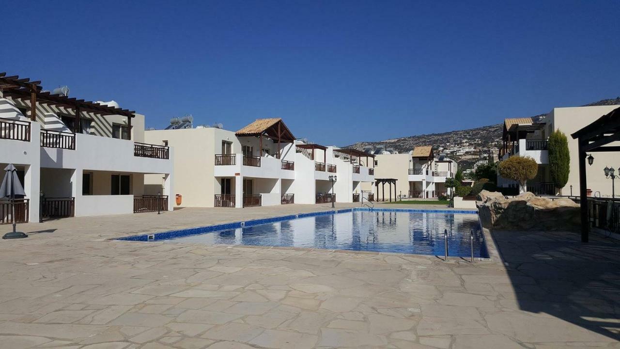 Ground Floor One Bedroom Apartment B2, 3 Pools, Free Wifi Pegeia Eksteriør billede
