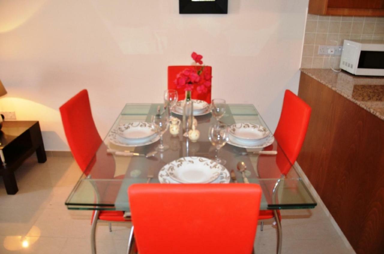 Ground Floor One Bedroom Apartment B2, 3 Pools, Free Wifi Pegeia Eksteriør billede